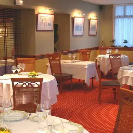 Pen'roc Hotel 3*